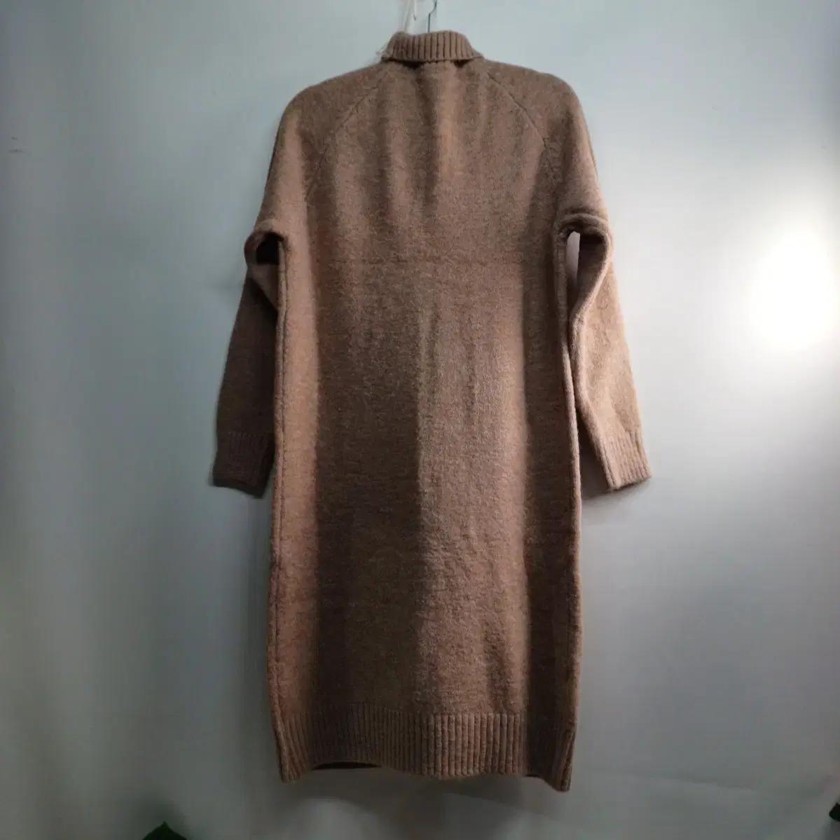 터틀넥 니트 롱 원피스 브라운90사이즈 가을겨울  510271