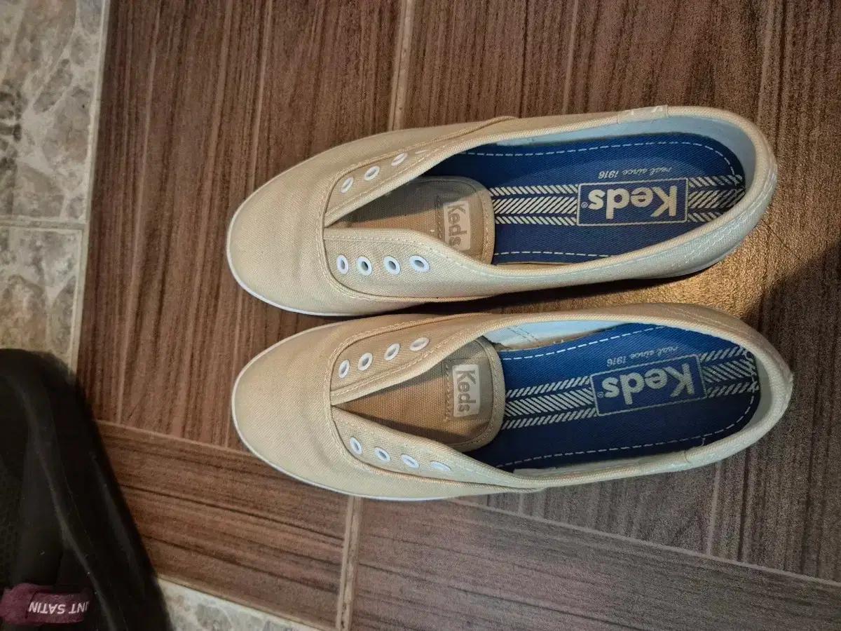 케즈 캔버스화 베이지 여성 스니커즈