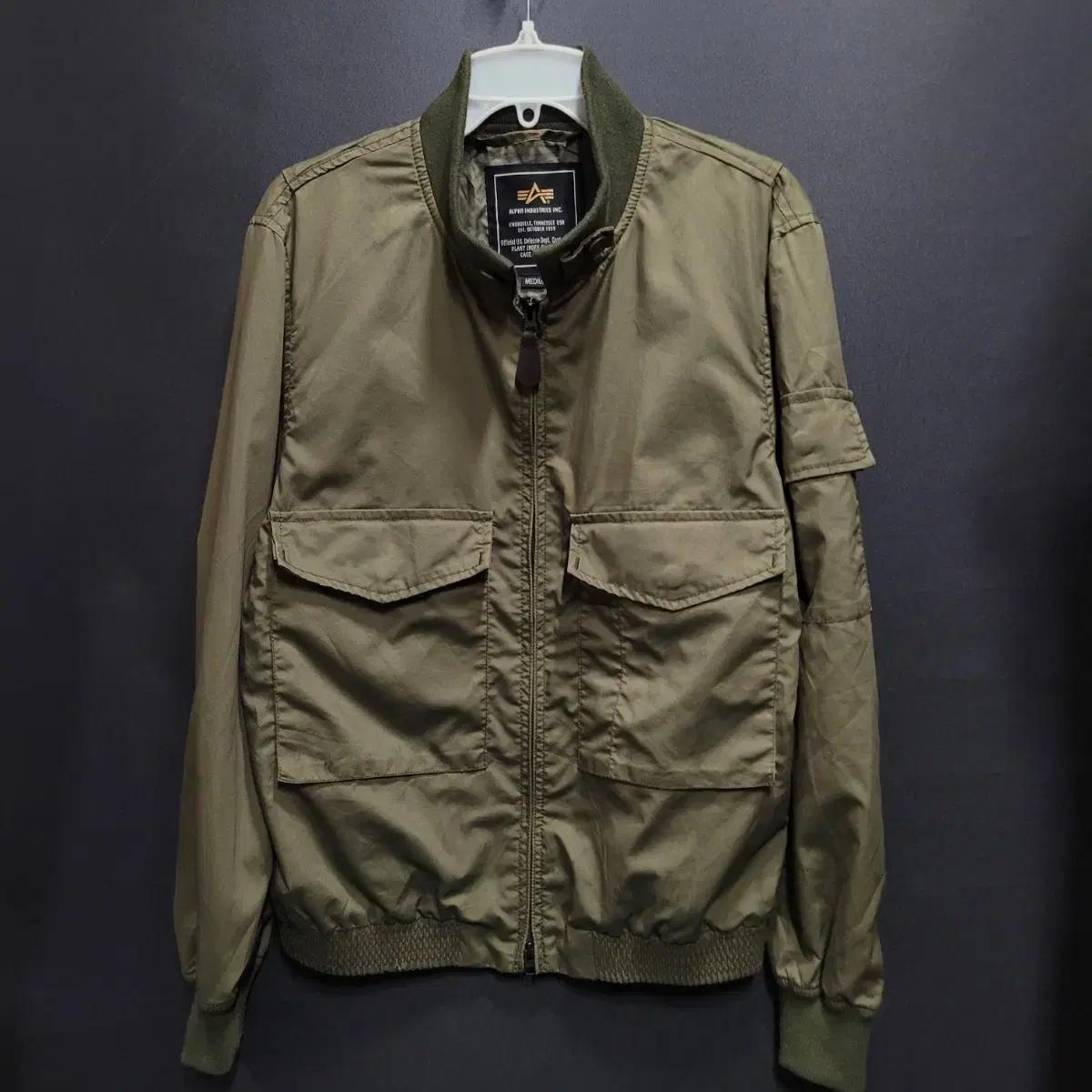 ALPHA INDUSTRIES X URBAN RESEARCH G-8