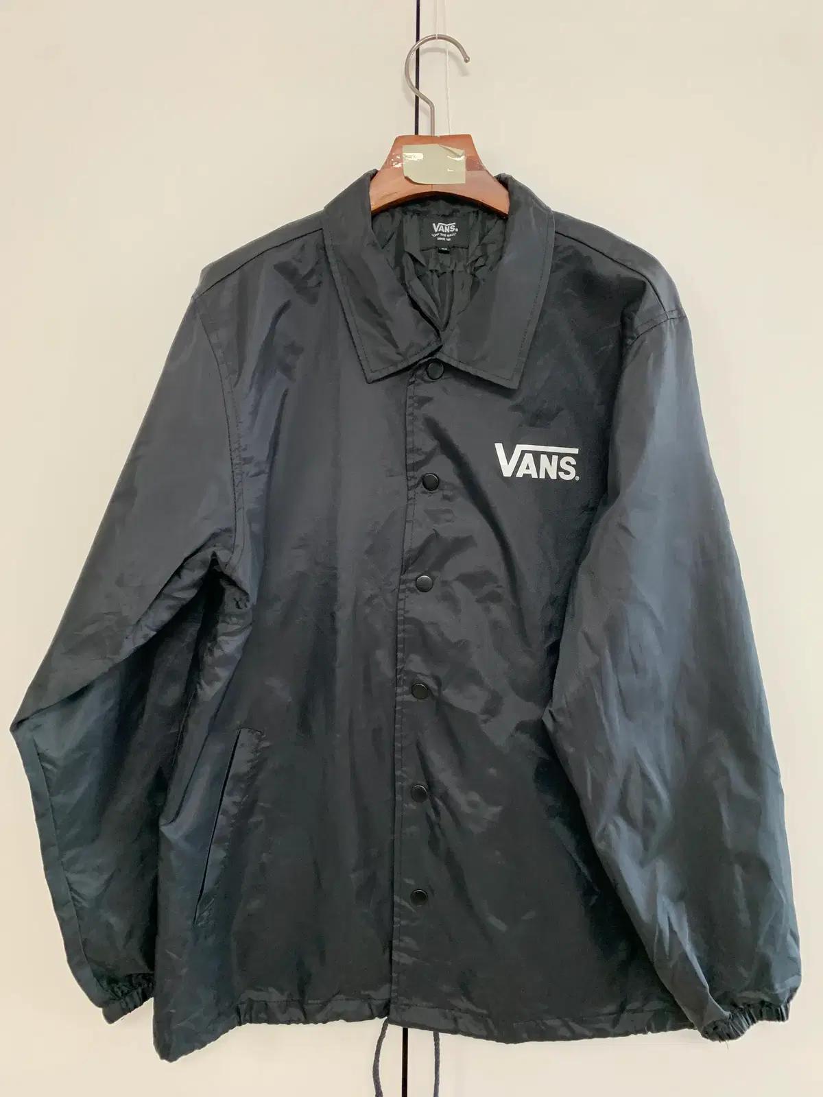 남성 반스 로고 코치자켓 바람막이 M사이즈 블랙 스트릿 데일리 간절기