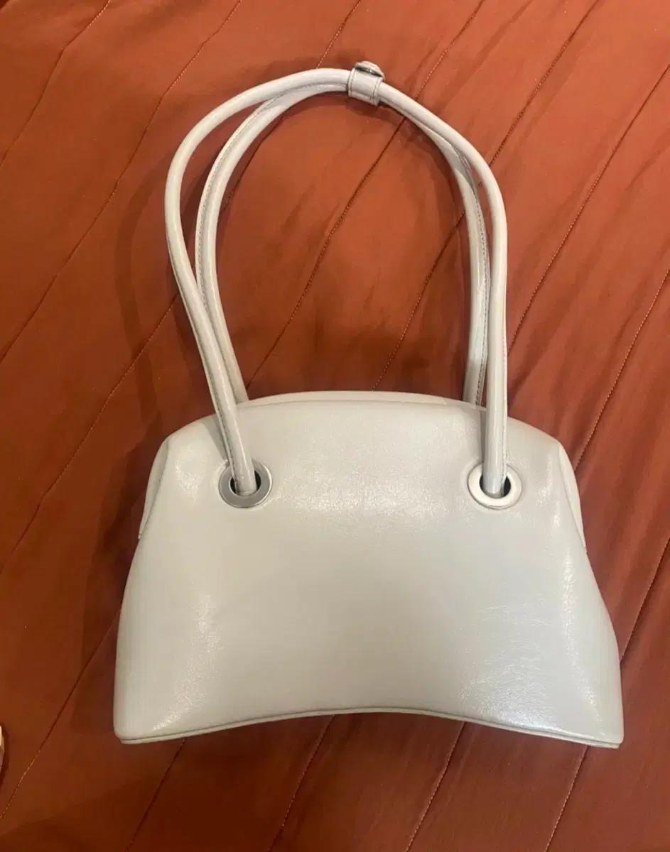 오소이 OSOI Circle Brot Bag (Washed White)