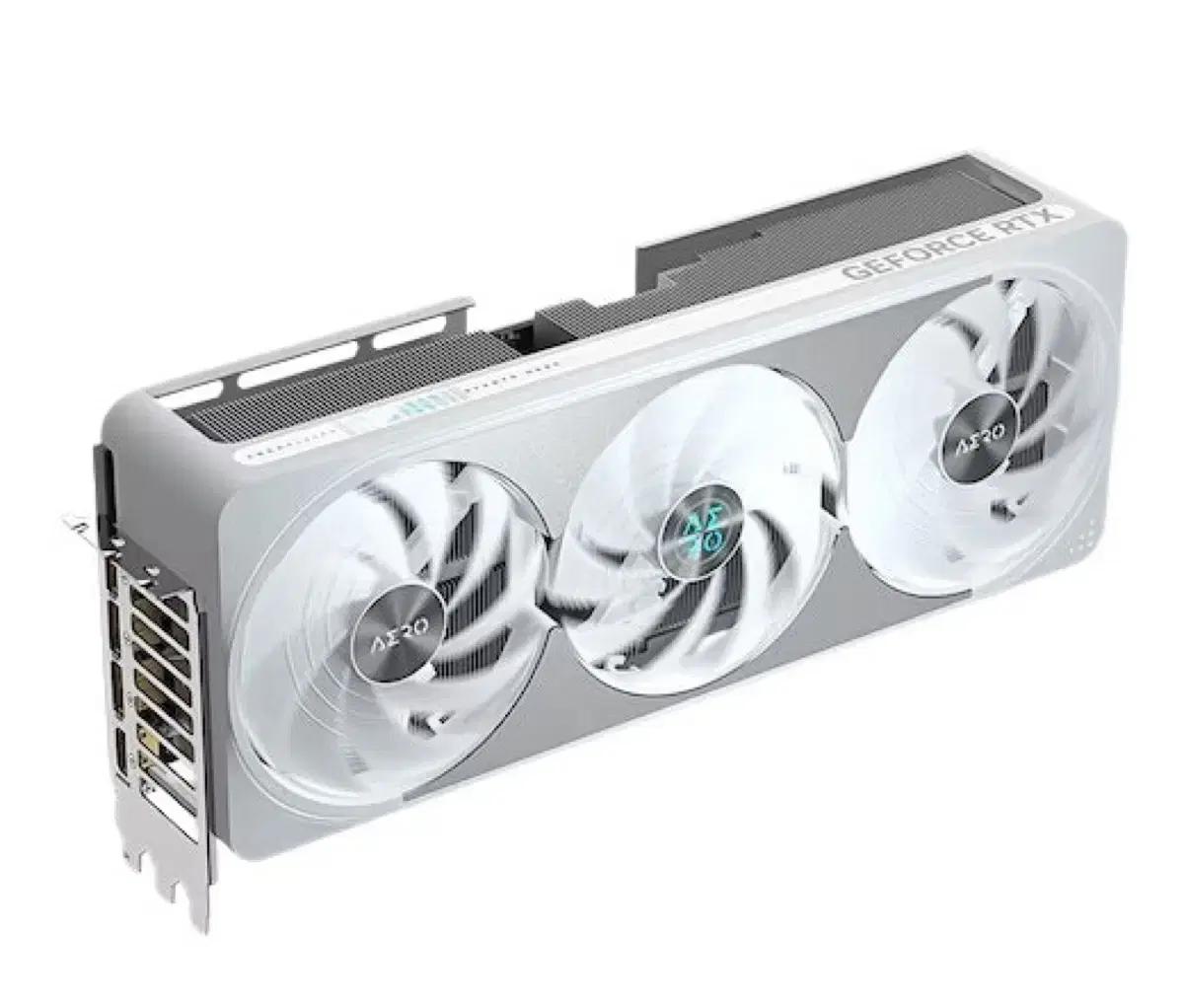 5070 이나 5070ti 화이트 사봅니다