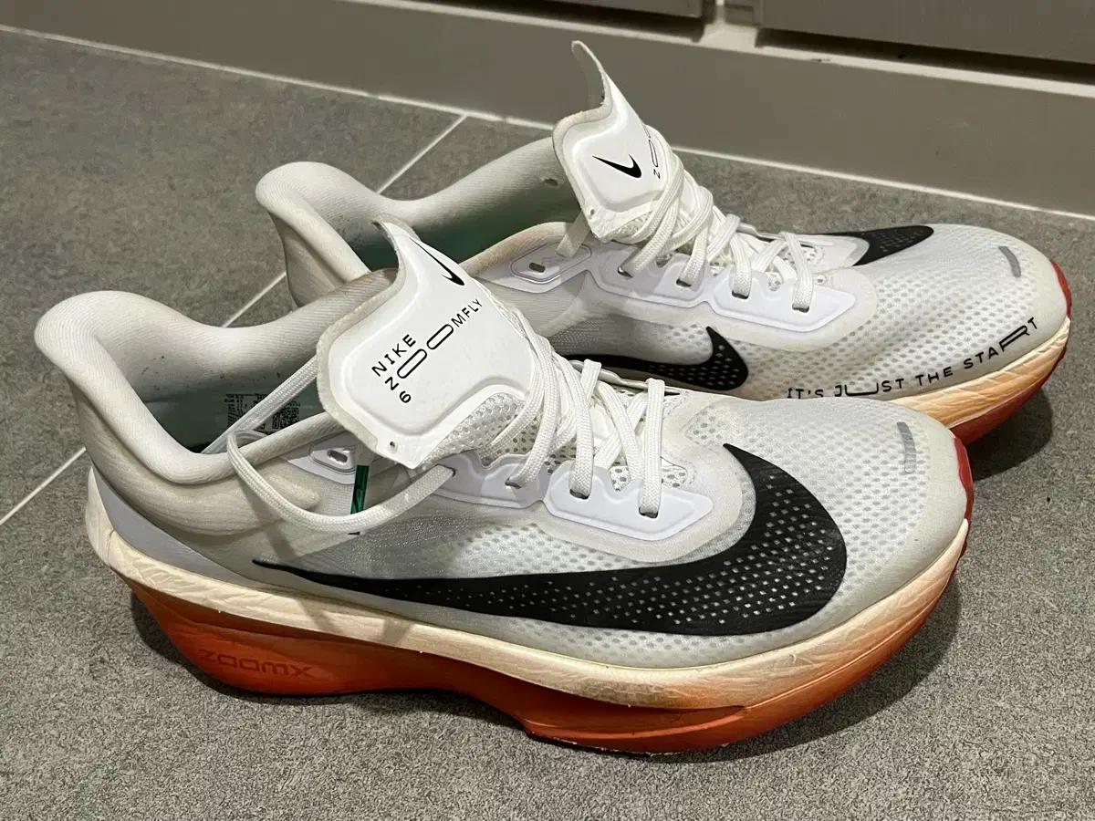 나이키 줌플라이 6 킵초게 275mm