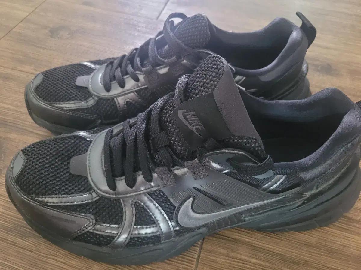 Nike V2K Run Black Anthracite나이키 V2K 런