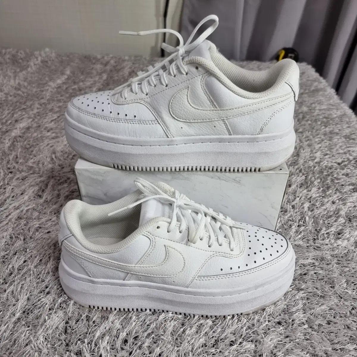 [235] 나이키 신발 코트 비전 알타 레더 운동화 화이트