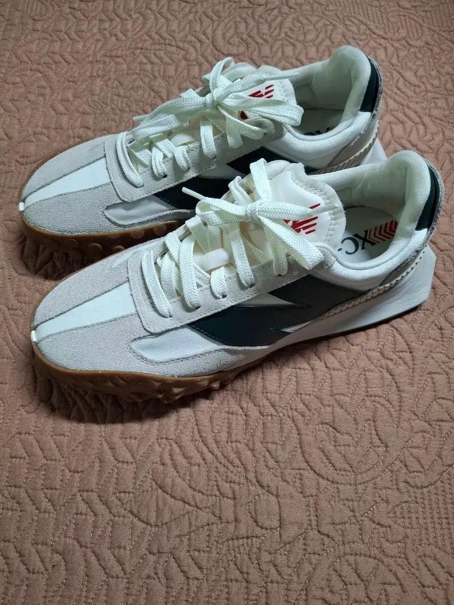 260 뉴발란스 스니커즈 운동화 260 [0781]