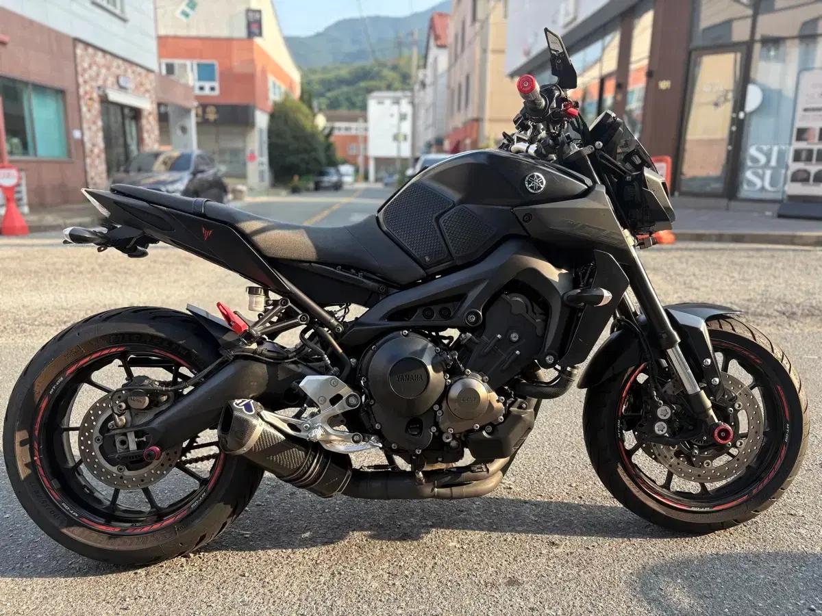 20년 mt09