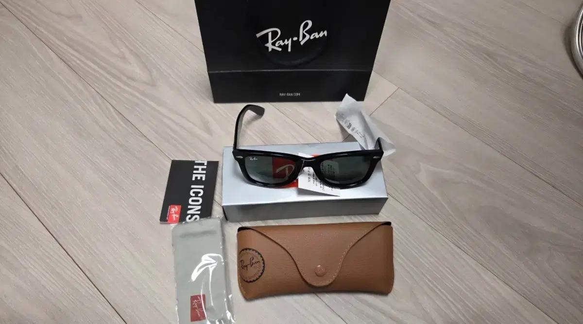 (새상품) 레이벤 Wayfarer RB2140-F 블랙 선글라스 팝니다