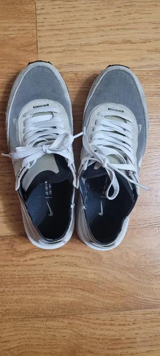 [250] 나이키 와플 원 인피니트