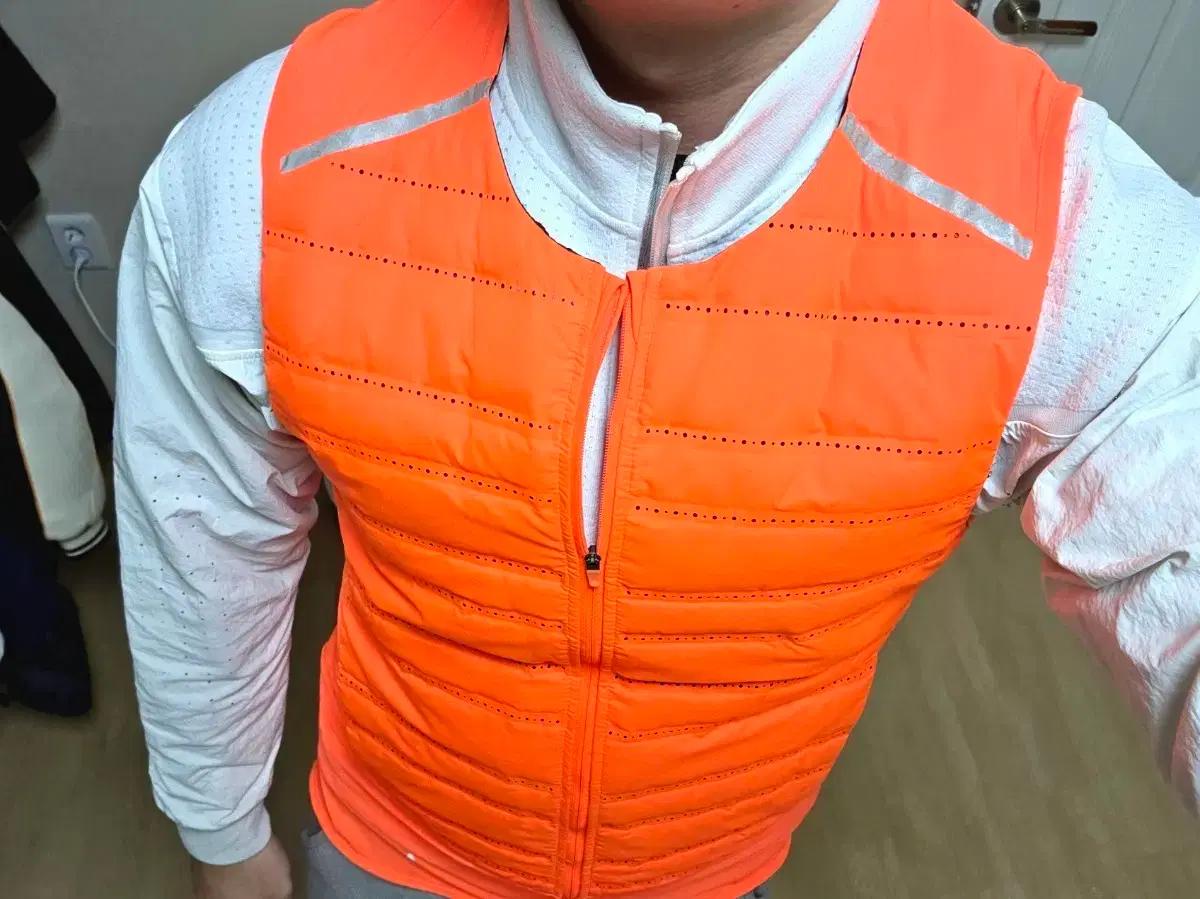 (희귀) 나이키 에어로로프트 베스트 L