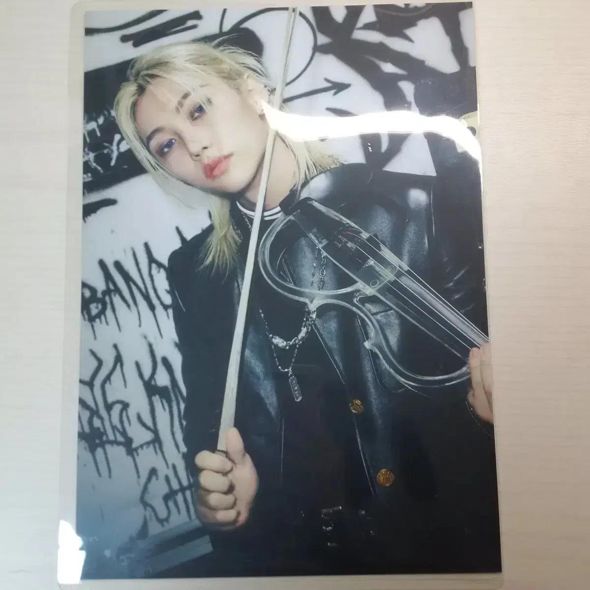 덤)스키즈 필릭스 포스터 우치와 및 앨범구성품 일괄 혜자처분