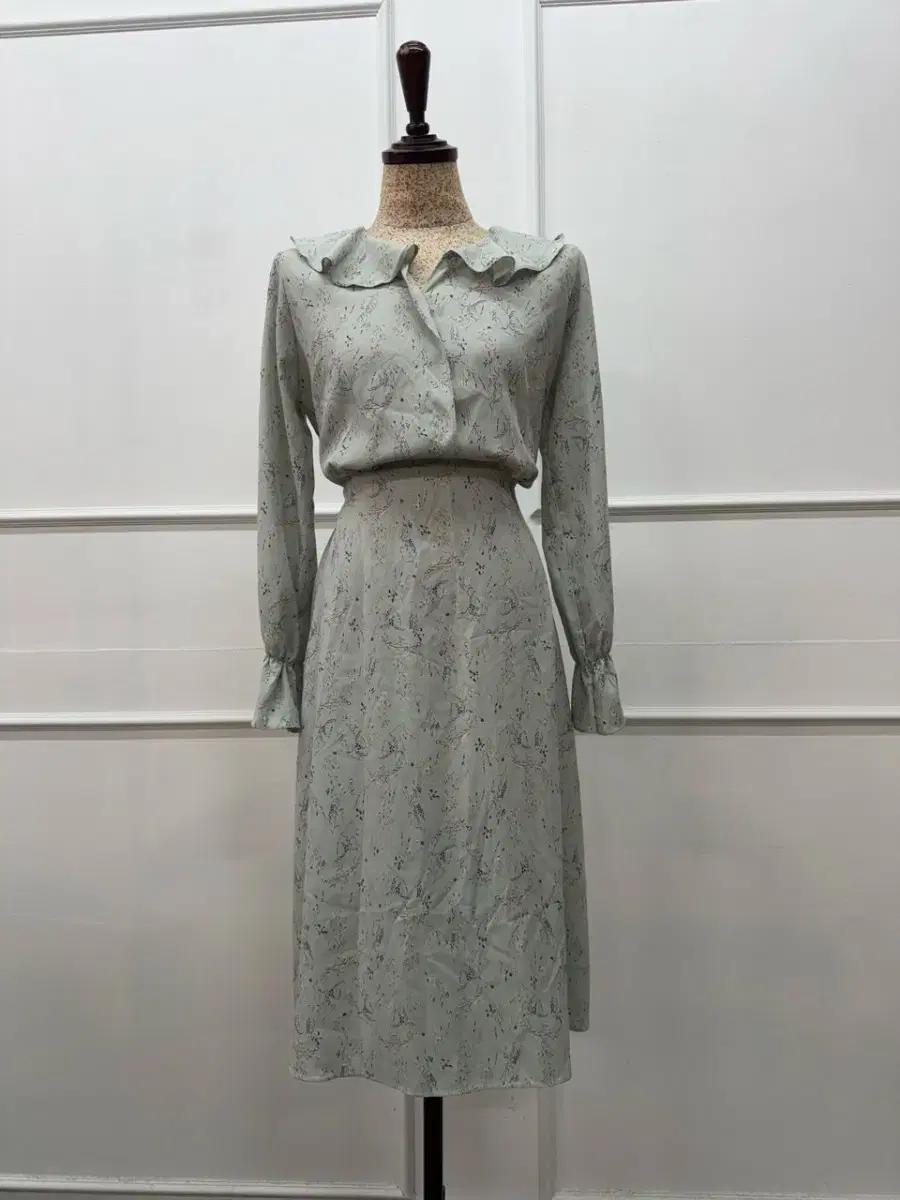 플라워 패턴 롱 원피스 민트색 잔꽃무늬