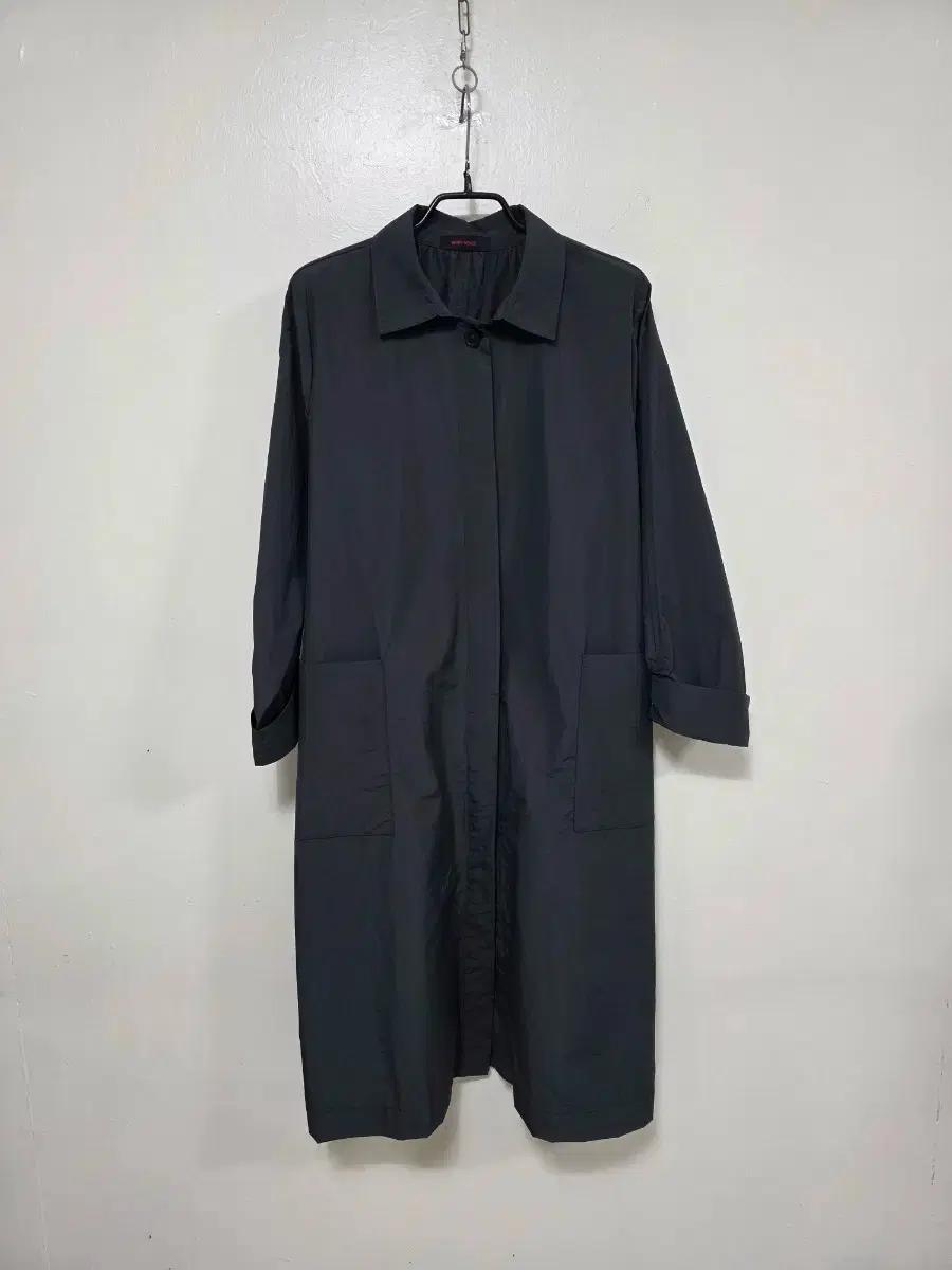 화이트호스 블랙 롱 트렌치 코트 허리끈 스타일