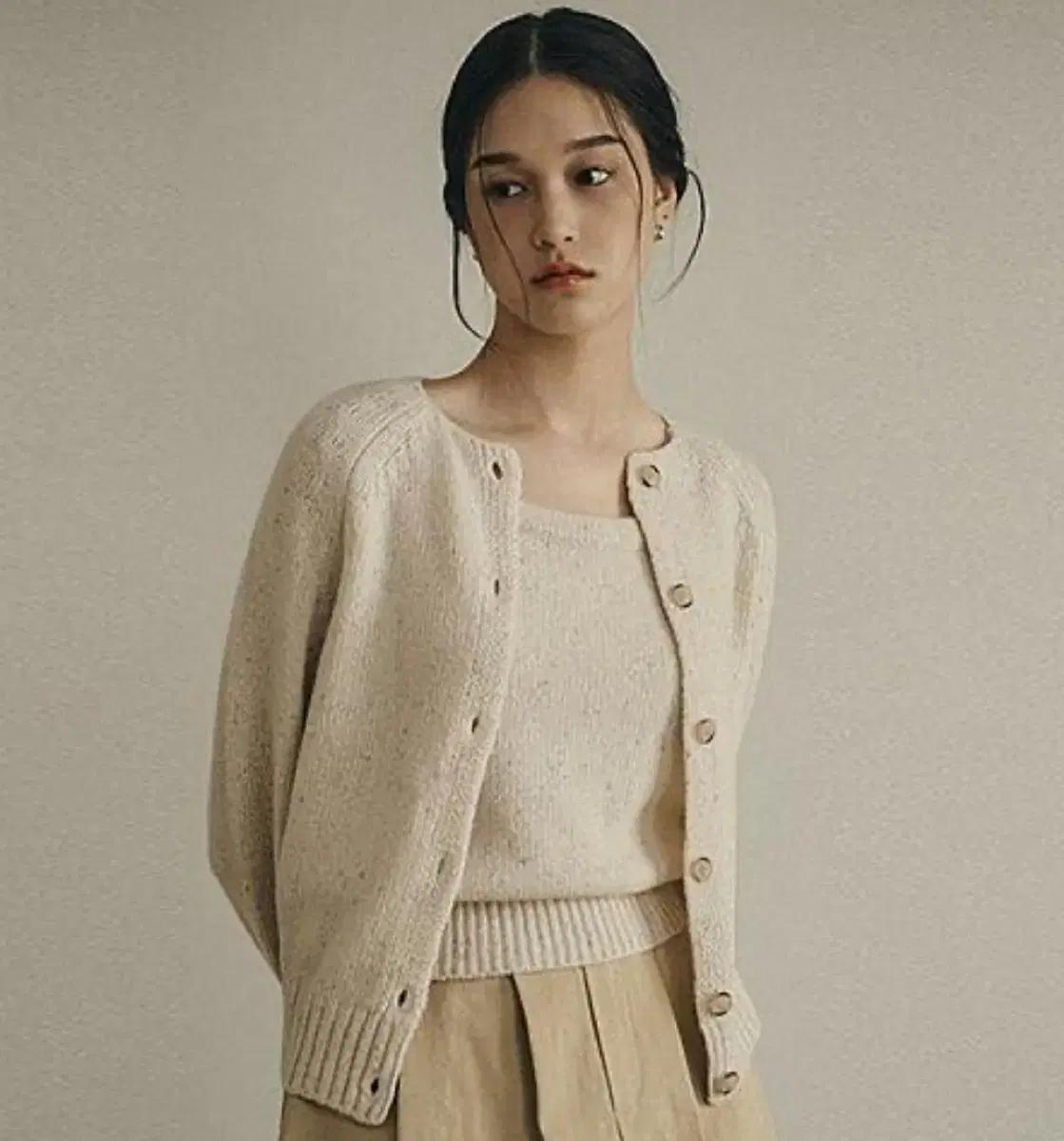 세이지먼트 보카시 니트 가디건 세트 차콜 그레이_1회 착용