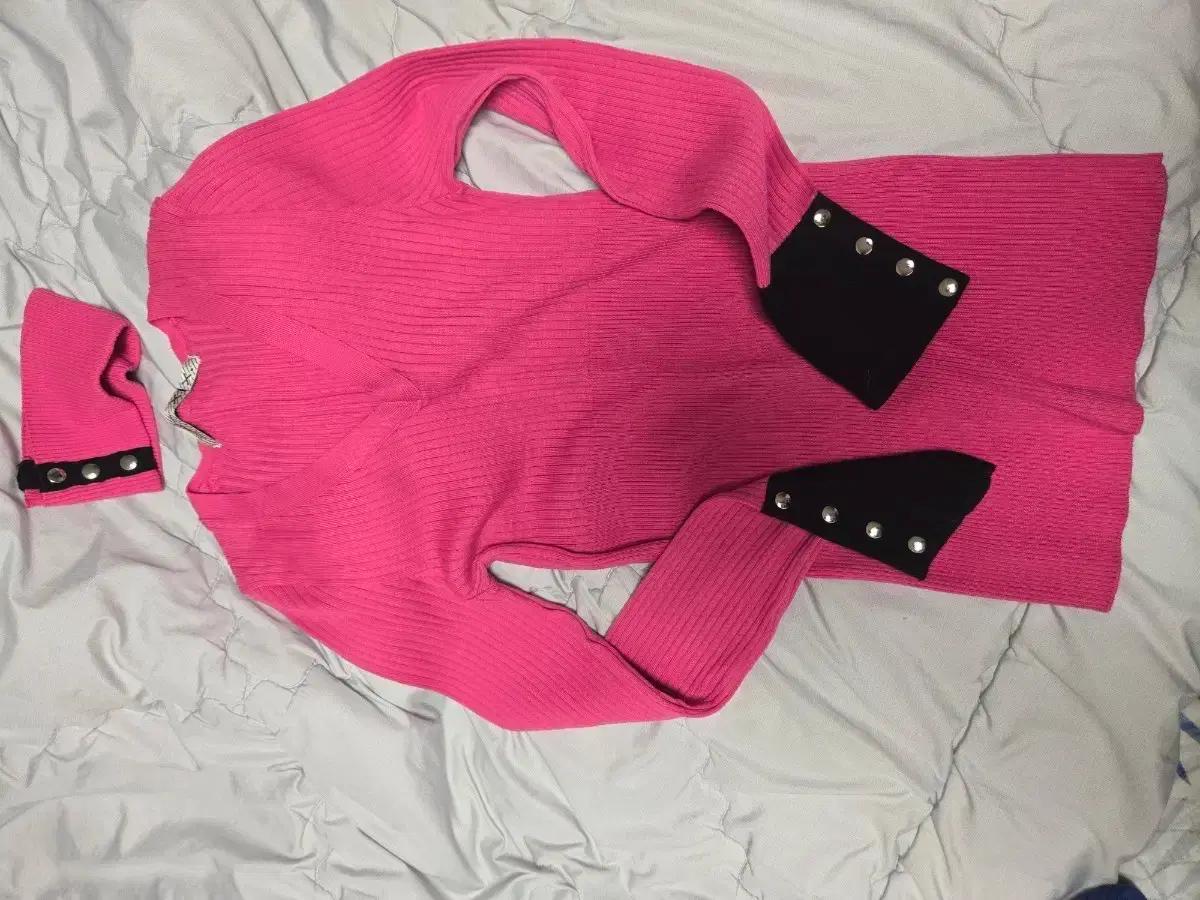 XIX 핫핑크 리브 니트 원피스 + 워머 세트