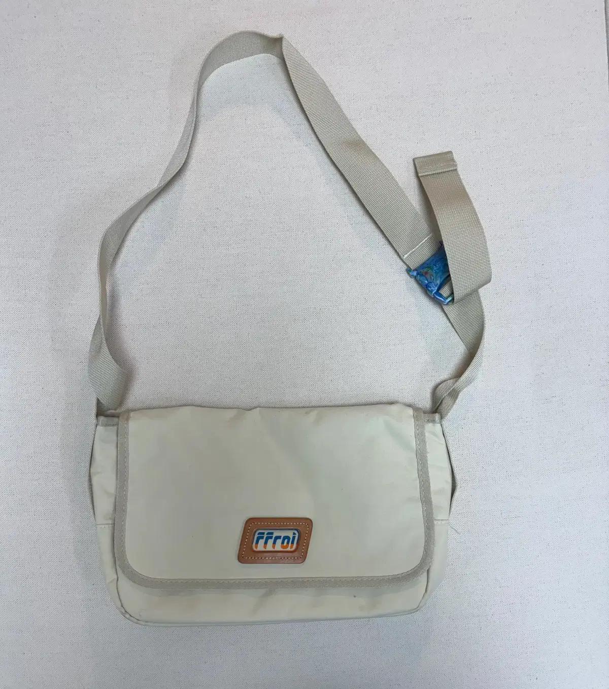 프루아 340 penny cross bag