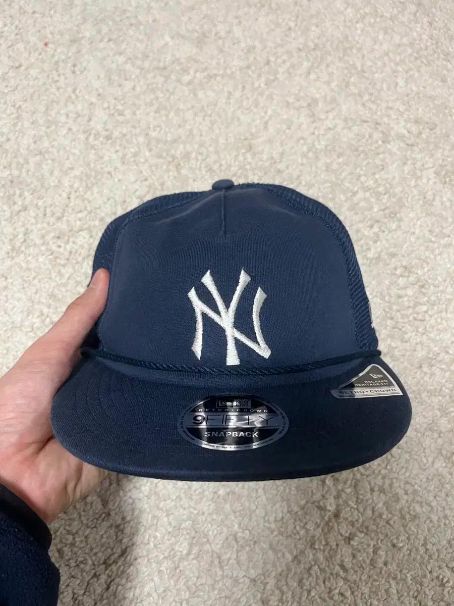 뉴에라 디스이즈네버댓 트러커 캡 볼캡 네이비 새상품