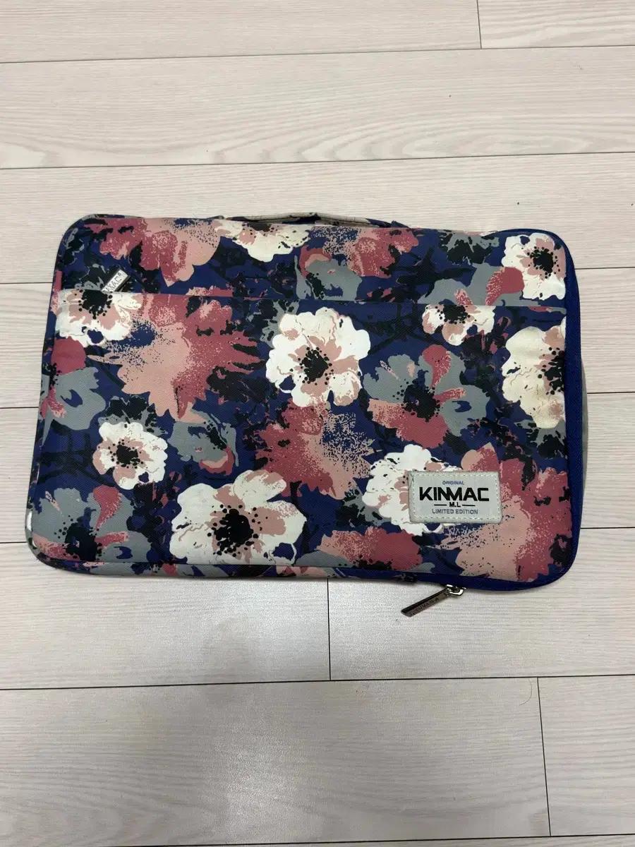 킨맥 카멜리아 노트북 파우치 14인치