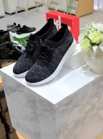 미개봉 최저가 정품 핏플랍 스니커즈