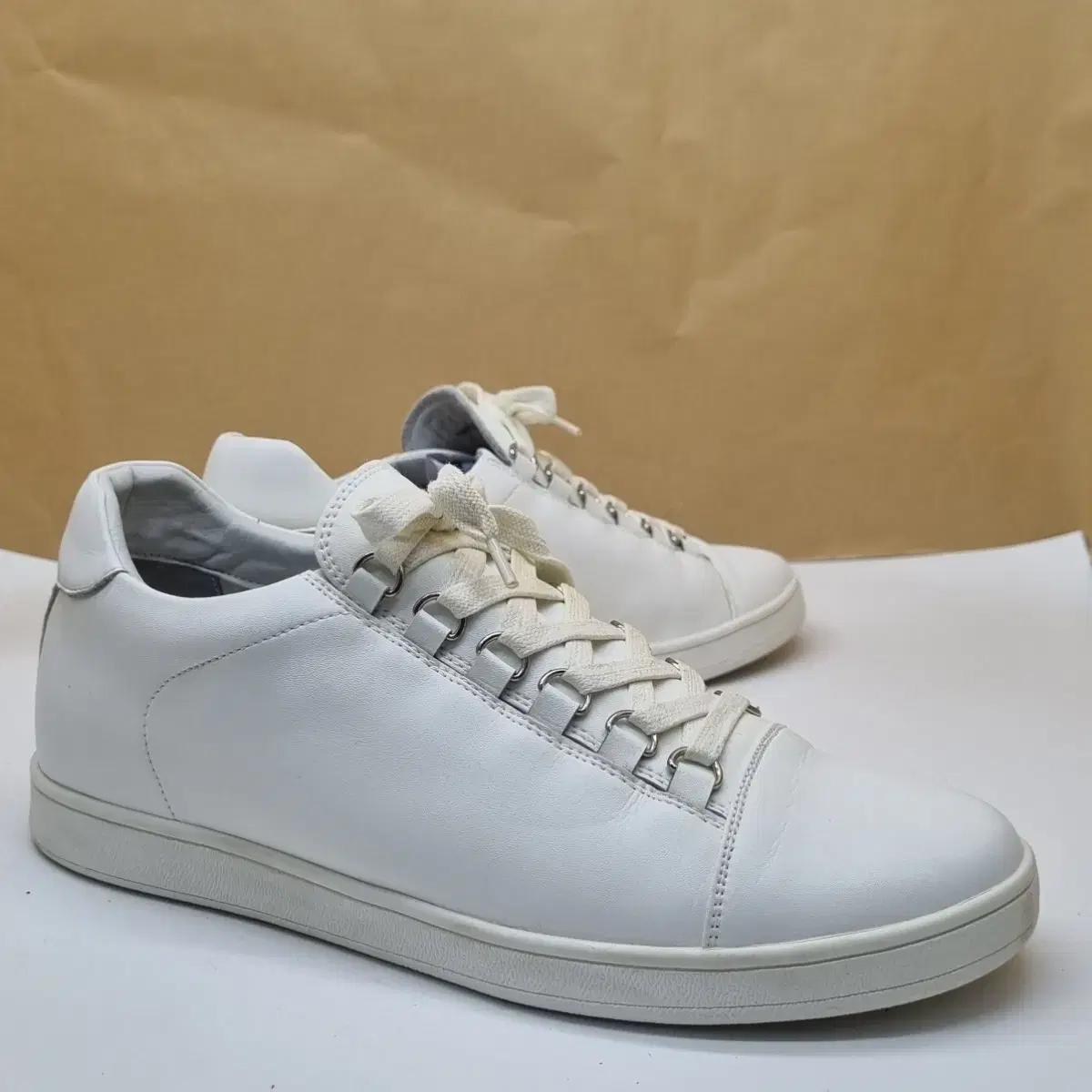 엘칸토 키높이 스니커즈 실사이즈275 굽5.