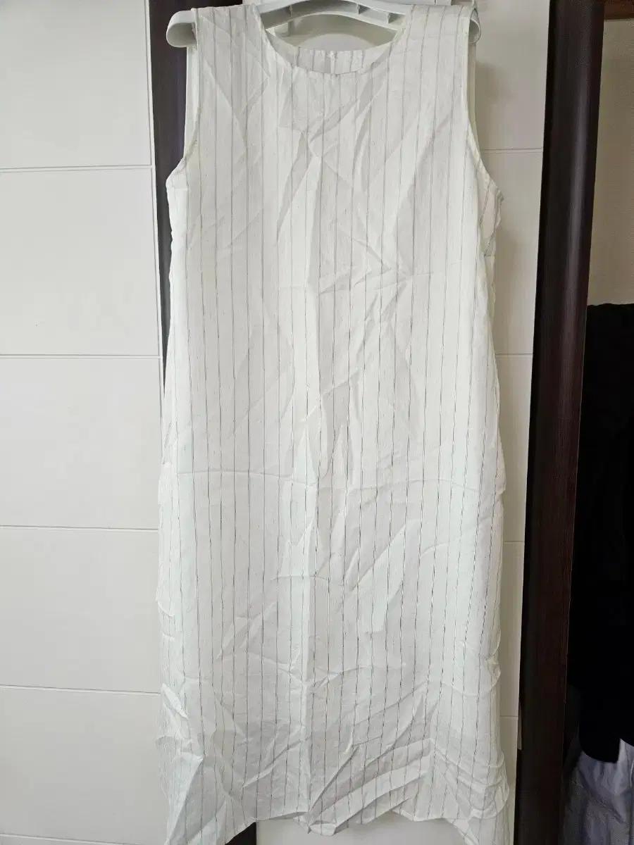 린넨 스트라이프 원피스