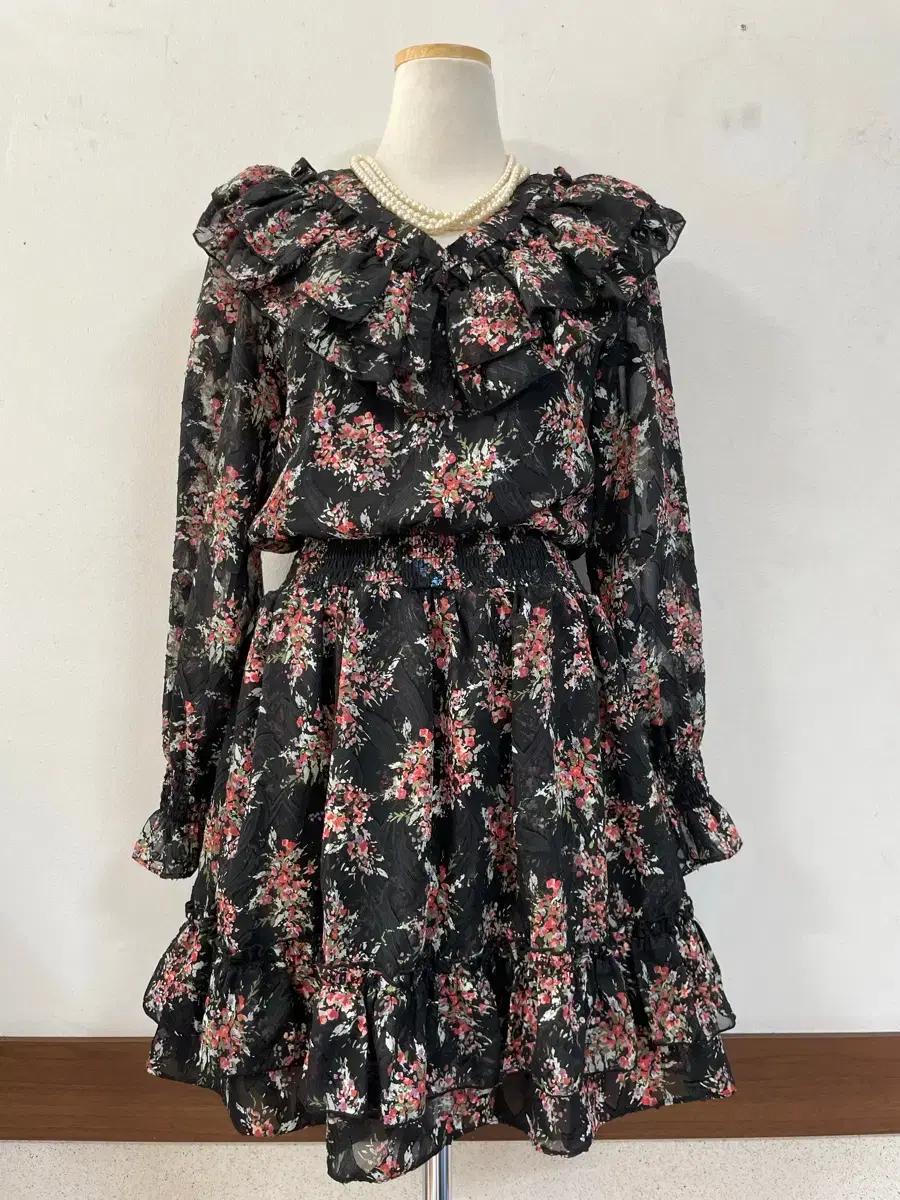 미사용)N5678 EGOIST 에고이스트 쉬폰 원피스.프릴.캉캉.꽃무늬