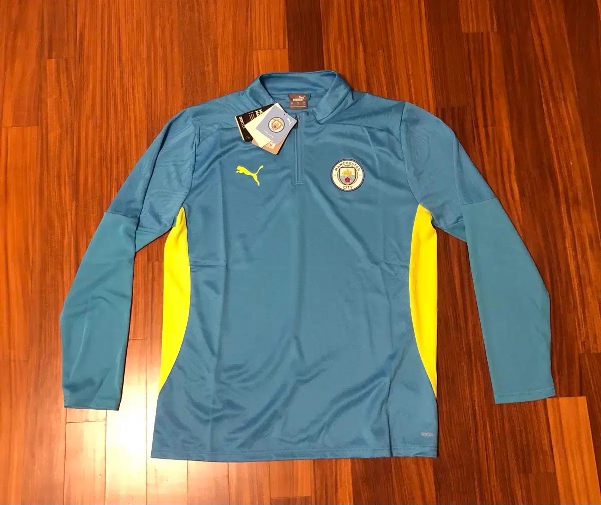 맨시티 하프 집업 트레이닝 상의