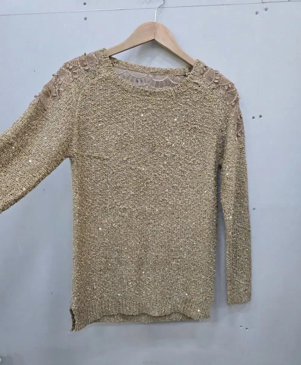 여성의류 ~골드 스팽클장식 러블리한 디자인 니트 스웨트 카디건 셔츠 남방