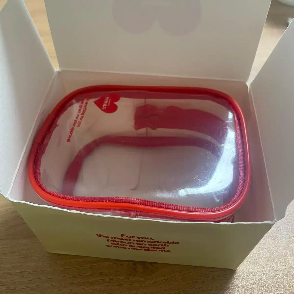 엔하이픈 로맨스언톨드 역조공 파우치 양도합니다