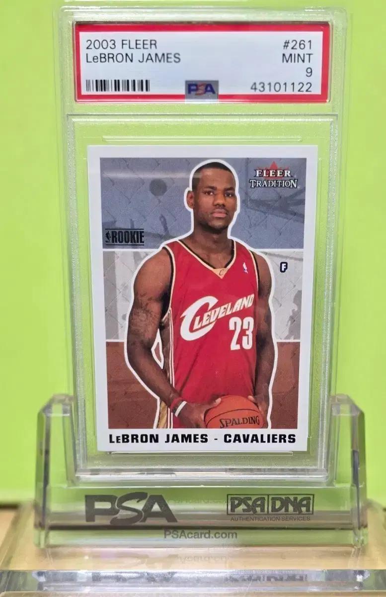 르브론 제임스 루키 2003 Fleer Tradition PSA 9 카드