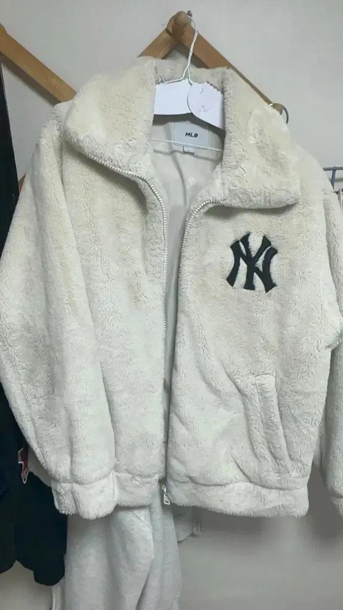 MLB 빅로고 후리스