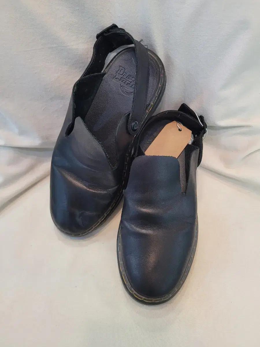 닥터마틴 Dr.Martens 샌들 37