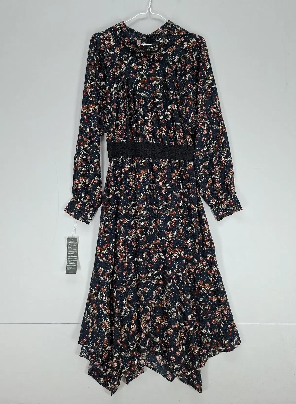 [신동품] 에잇세컨즈 여90 롱원피스 2019 봄가을 네이비 64368