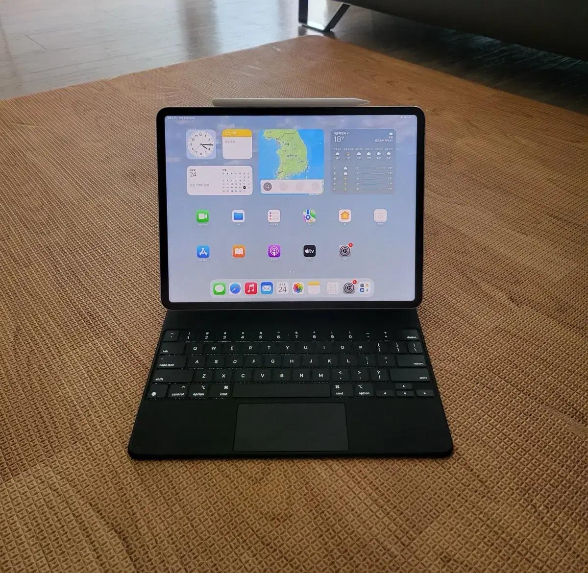 iPadPro 6세대 12.9인치 1T+매직키보드+애플펜슬(짭아님)