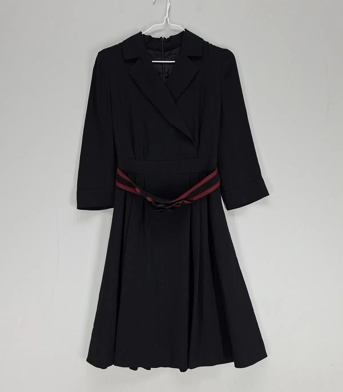 [AI 90%] 린 여85 롱원피스 봄가을 블랙 64379