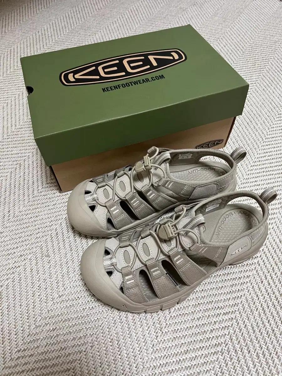 킨(KEEN) 뉴포트 샌들