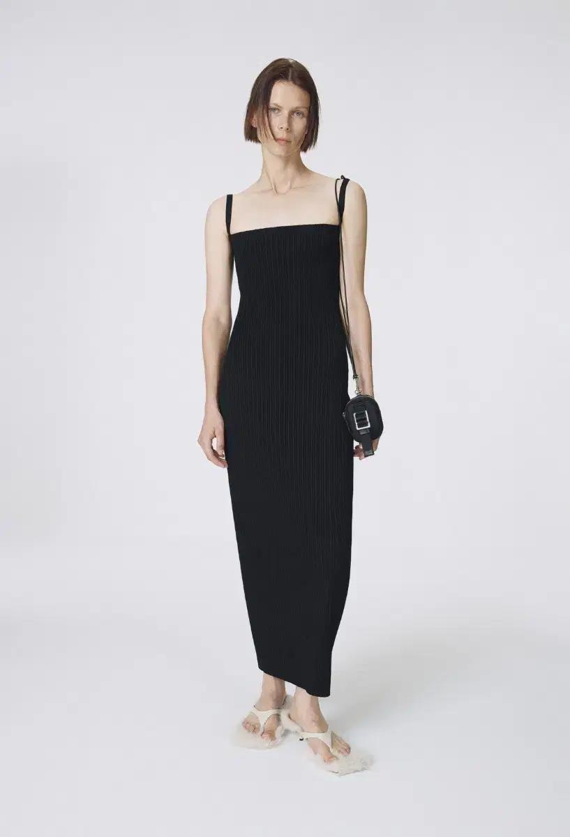 [M] 오르 ORR 아코디언 니트 원피스