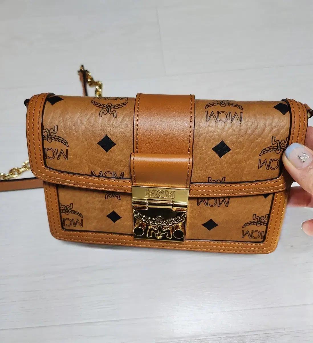 MCM 미니크로스백