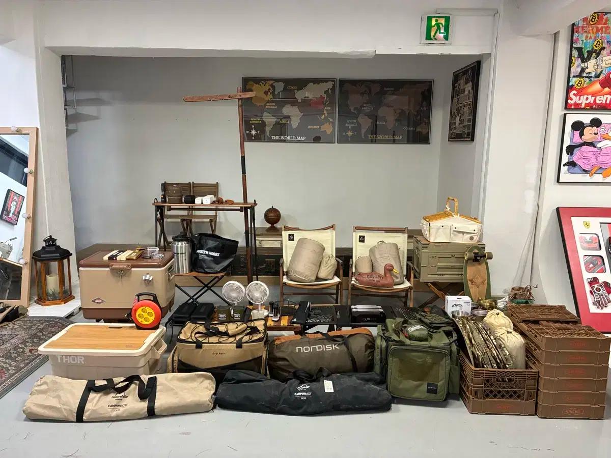 캠핑 장비 일괄 판매 (블랙디자인, 노르디스크, 콜맨, 크레모아, 부르클