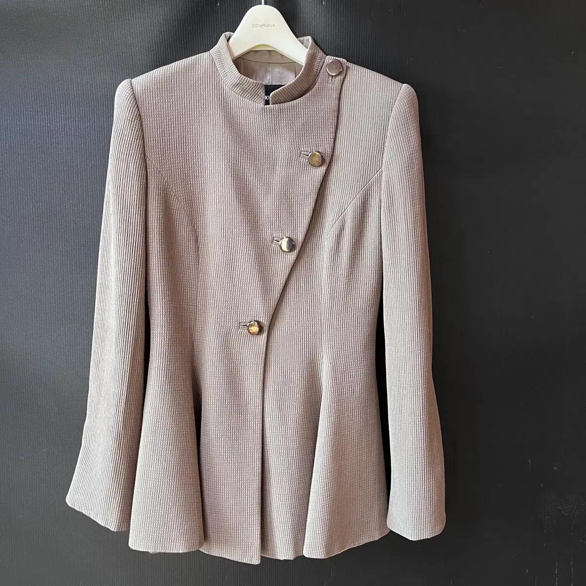 (아카이브)90s 조르지오 아르마니 비대칭 자켓 울 실크 아트피스