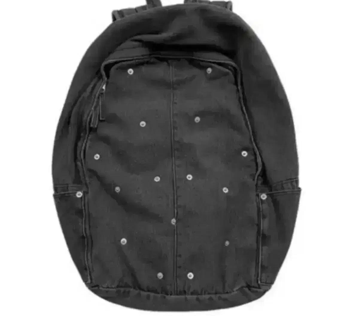 구해요)) 더콜디스트모먼트 백팩 가방