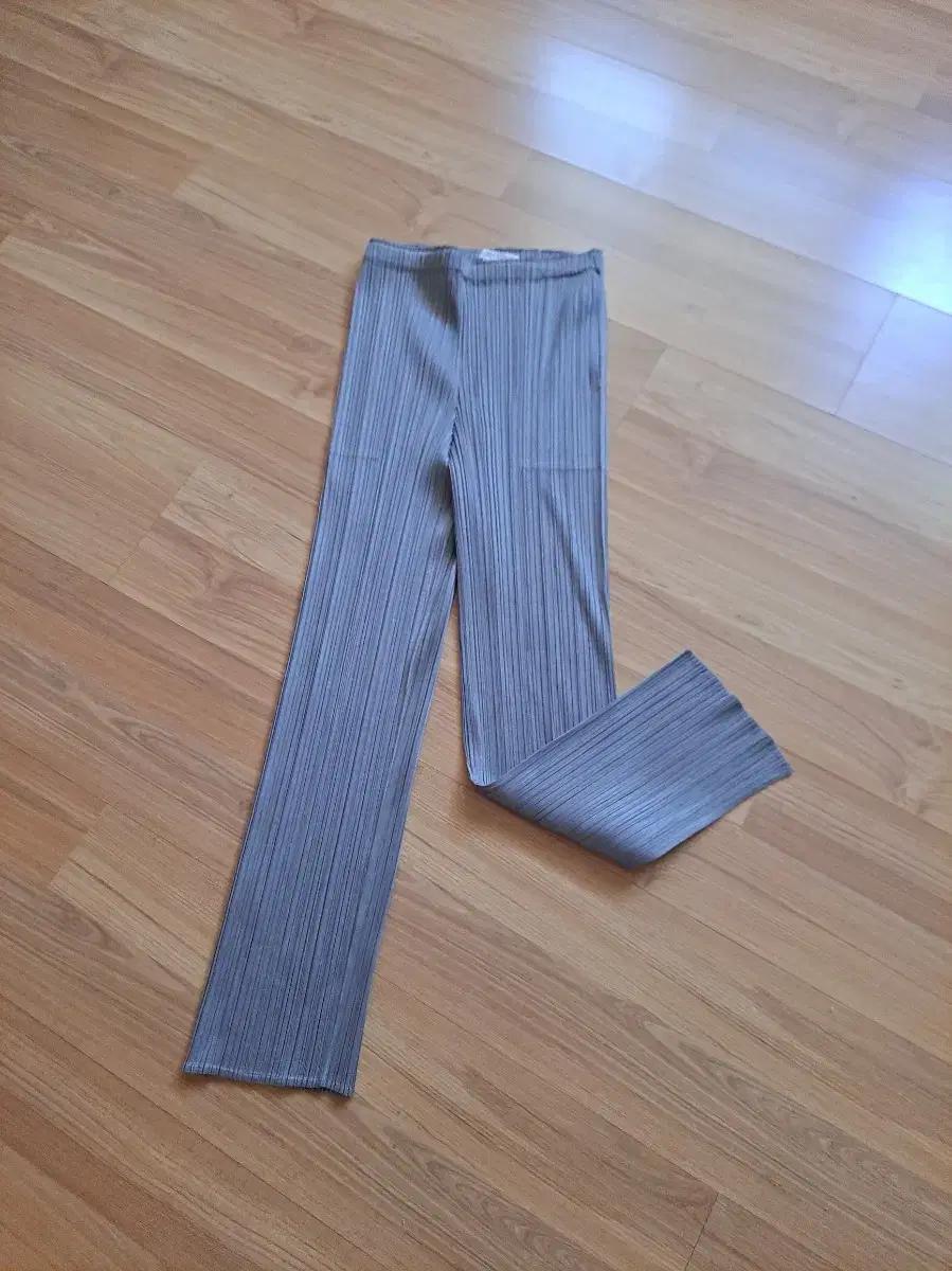 플리츠플리즈 이세이미야케 바지