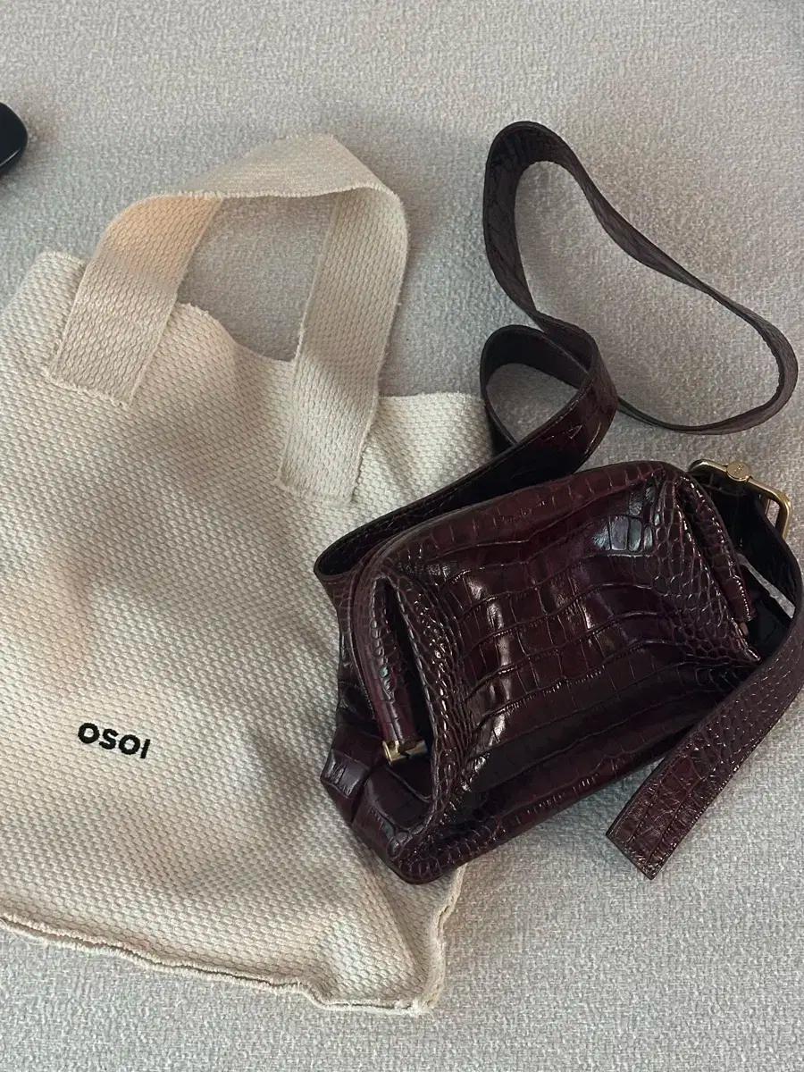 OSOI 오소이 브로트 백