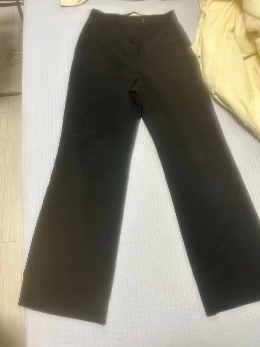 시야쥬 부츠컷 슬랙스