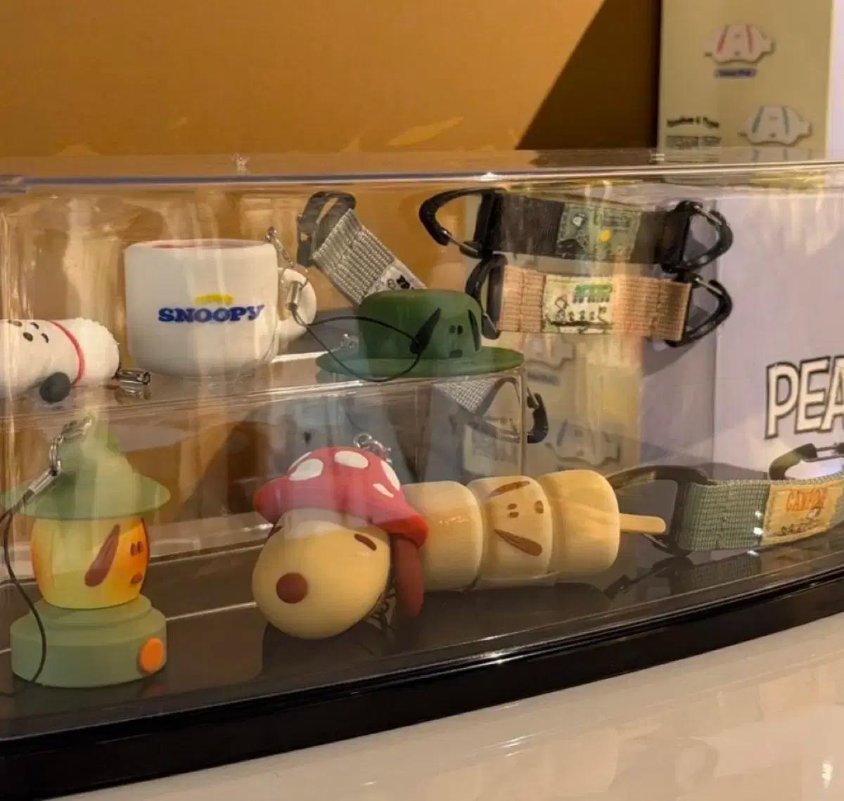 스누피 팝업 가챠 피규어 캠핑 키링