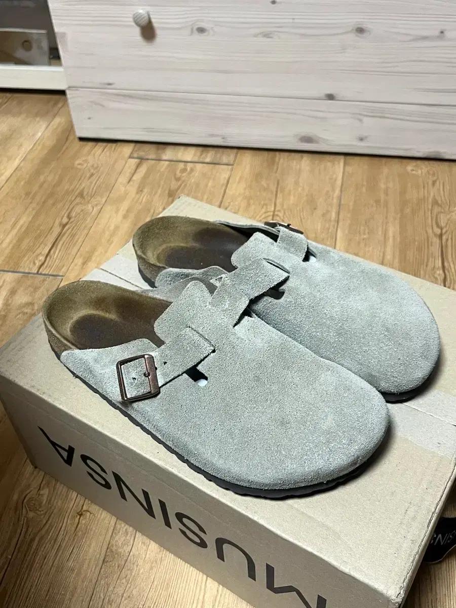 버켄스탁 보스턴 타우페 43(275-280)