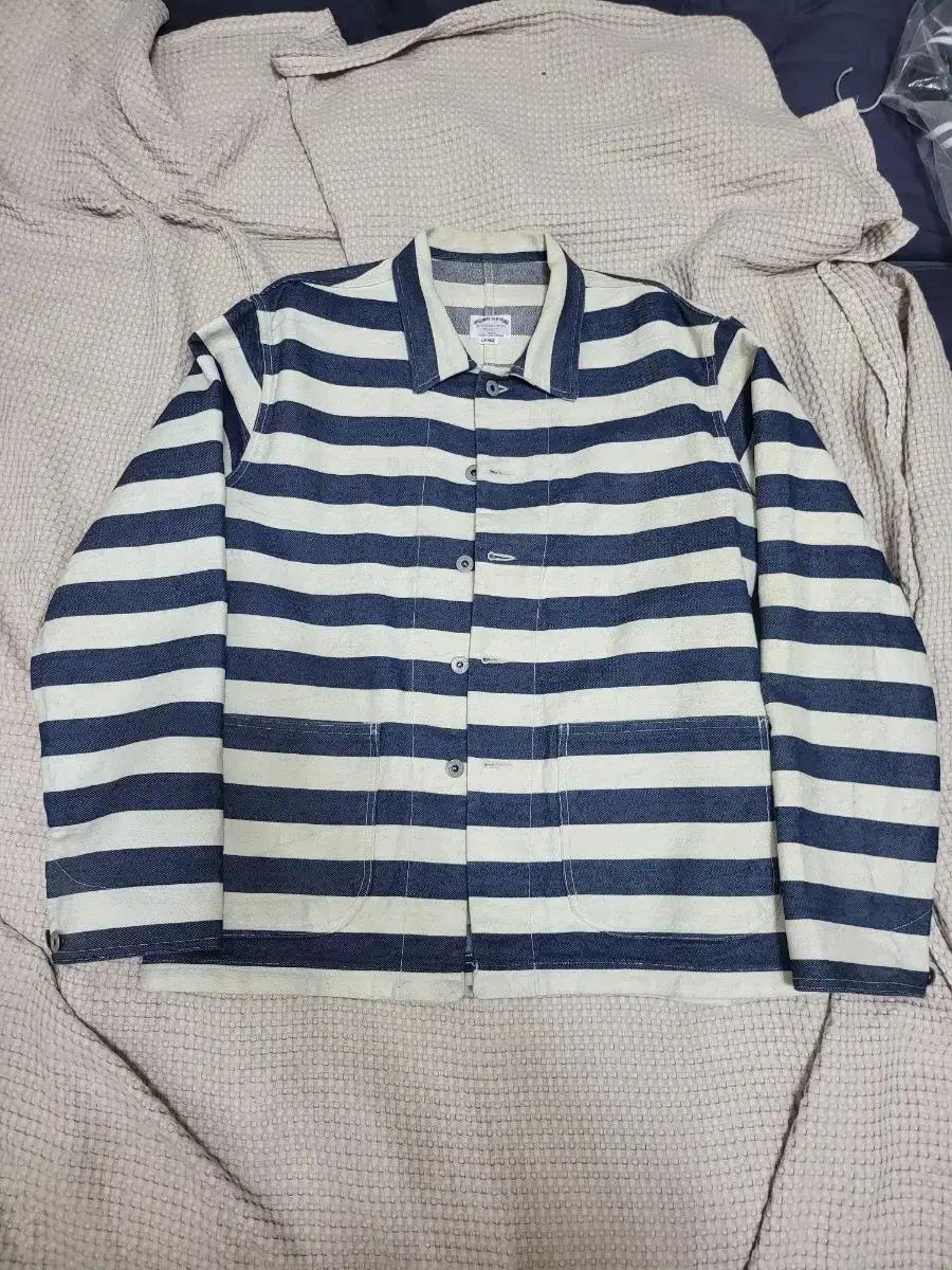 (라지)1회착용 아웃스탠딩 셀비지 스트라이프 트러커자켓