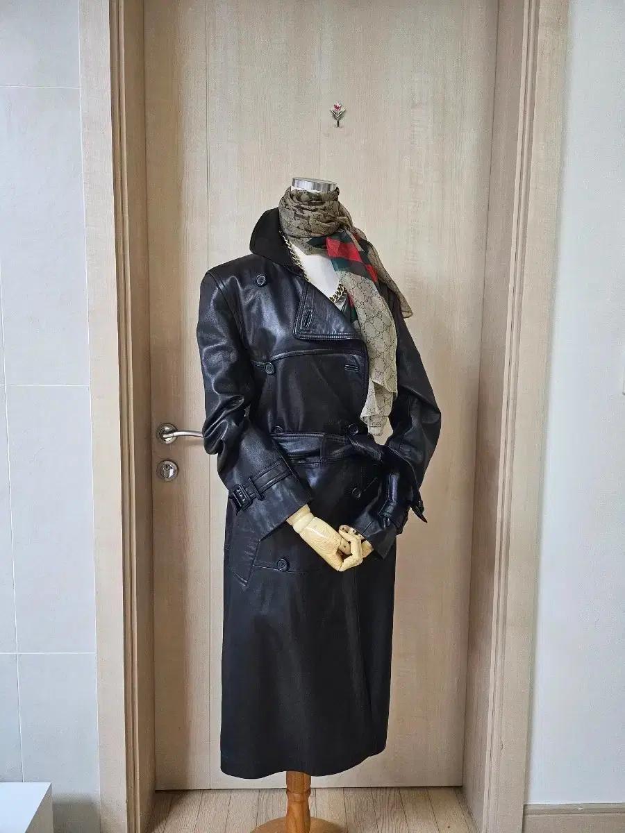 '나인식스 블랙 가죽 롱 트렌치 코트 66