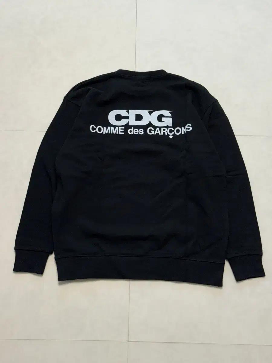 꼼데가르송 CDG 크루넥스웻셔츠