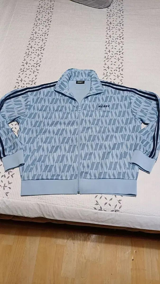 널디 오버핏저지 105 가슴64 기장68